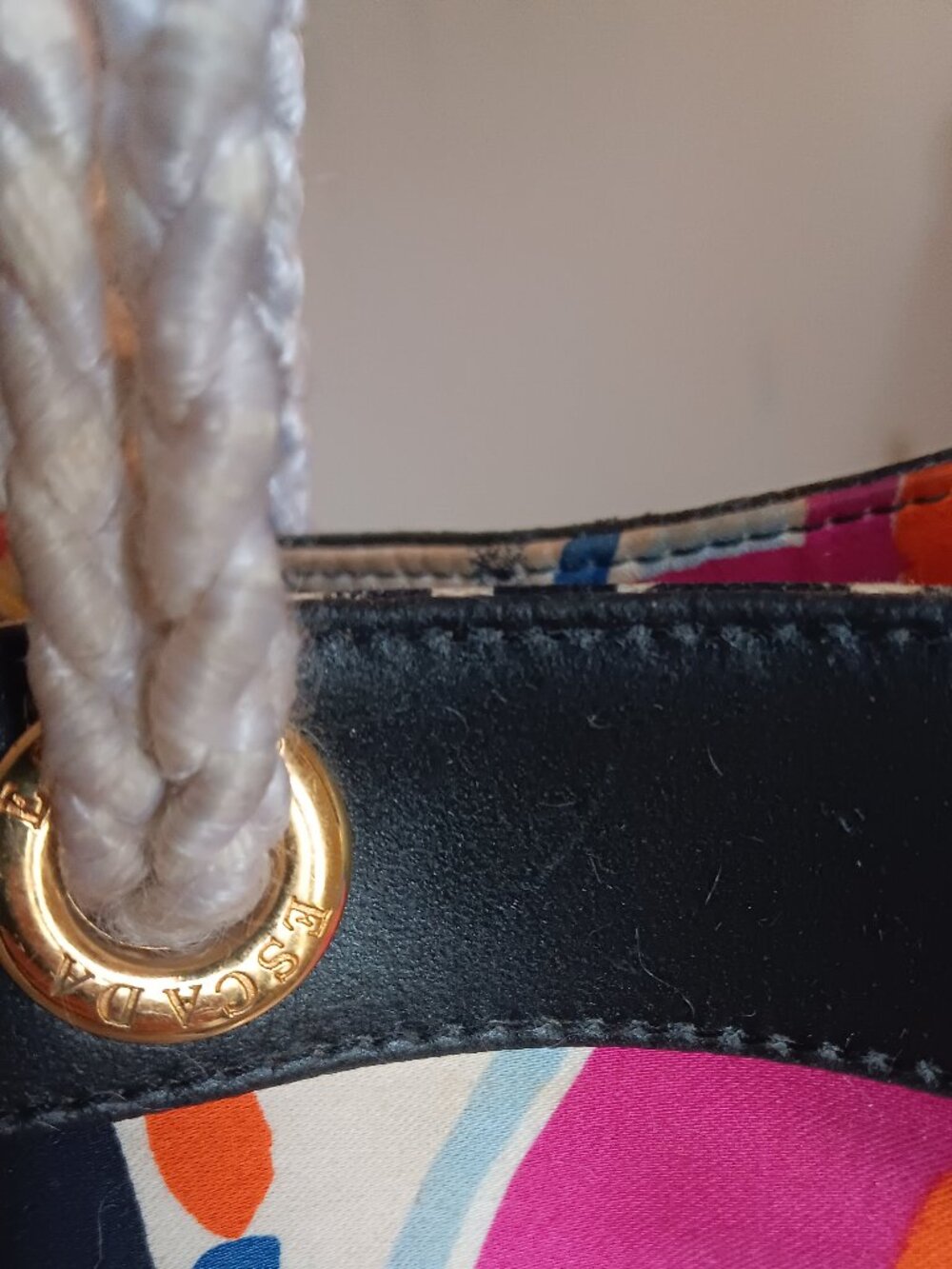 Vintage Escada Floral Canvas Bucket Bag Tote w/ Black Leather Gold Accents - Picture 6 of 12